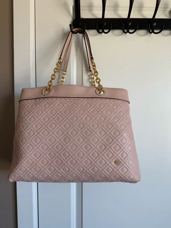 Tory Burch Blush Quilted Leather Chain-Handle Tote - Picture 4 of 8